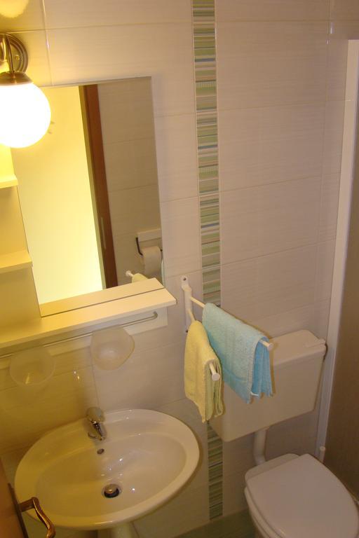 Apartments Renata - Brsec Bilik gambar